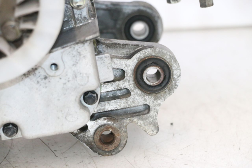 photo de MOTOR PEUGEOT KISBEE 4T 50 (2018 - 2022) - Alternative Perspektive
