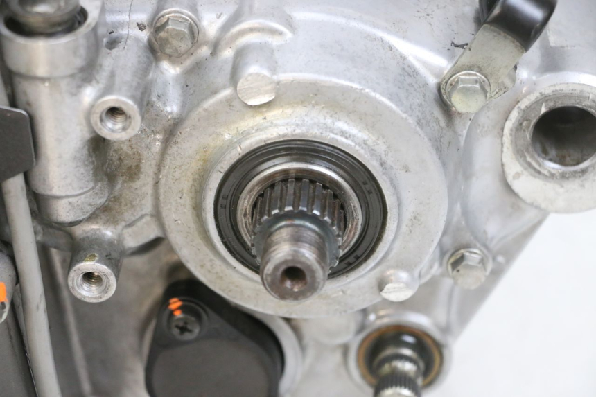 photo de MOTOR KAWASAKI KXF KX-F 250 (2017 - 2019) - Profilansicht des Ersatzteils