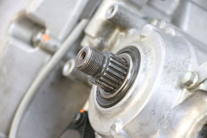 photo de MOTOR KAWASAKI KXF KX-F 250 (2017 - 2019) - Zoom auf Gebrauchszustand