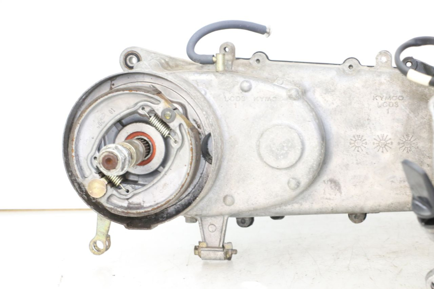 photo de MOTOR KYMCO PEOPLE S 125 (2000 - 2008) - Oberflächenzustand und Material