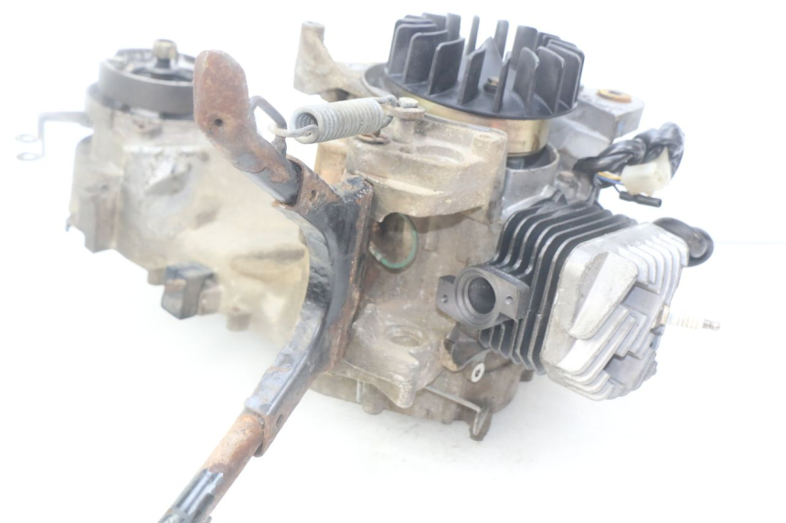 photo de MOTOR PEUGEOT LUDIX 50 (2005 - 2007) - Details der Befestigungspunkte