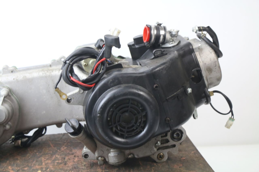 photo de MOTOR EUROCKA MATADOR 4T 50 (2017 - 2021) - Oberflächenzustand und Material