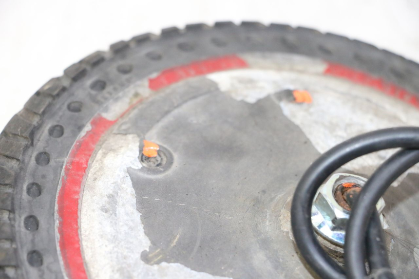 photo de MOTOR XIAOMI MI PRO 2 1 - Oberflächenzustand und Material