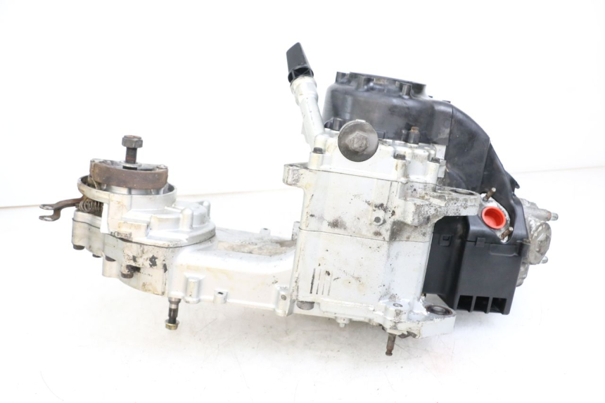 photo de MOTOR SYM MIO 50 (2005 - 2010) - Zoom auf Gebrauchszustand