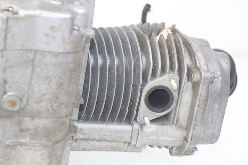 photo de MOTOR ZHONGYU MOVIDAS ZY125T-2 125 (2004 - 2014) - Alternative Perspektive