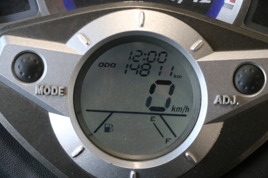 photo de MOTOR KYMCO MOVIE S 125 (2009 - 2018) - Zoom auf Gebrauchszustand