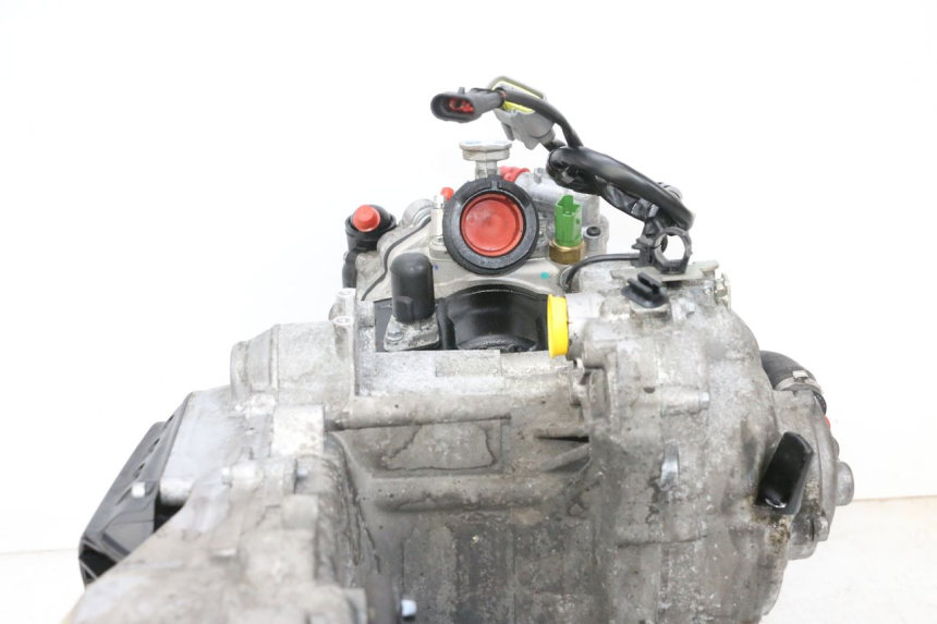 photo de MOTOR PIAGGIO MP3 HPE 300 (2019 - 2026) - Fokus auf die Struktur