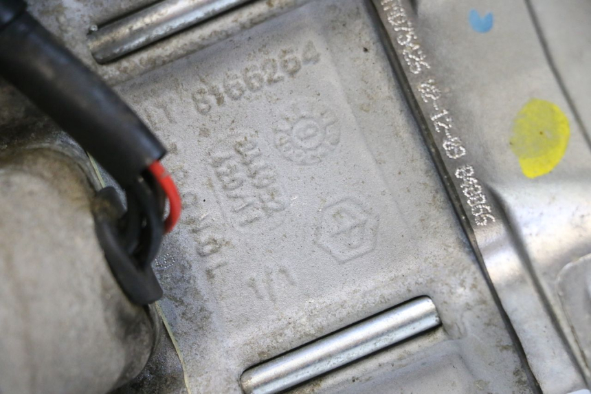 photo de MOTOR PIAGGIO MP3 LT 400 (2007 - 2012) - Hochauflösende Nahaufnahme