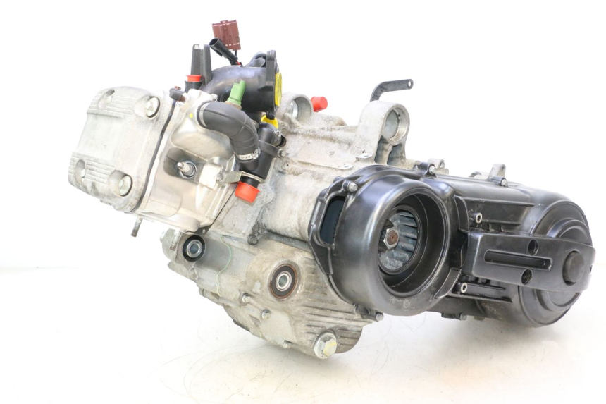 photo de MOTOR PIAGGIO MP3 LT 400 (2007 - 2012) - Profilansicht des Ersatzteils
