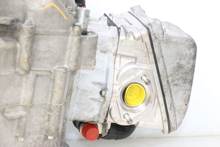 photo de MOTOR PIAGGIO MP3 LT 400 (2007 - 2012) - Oberflächenzustand und Material
