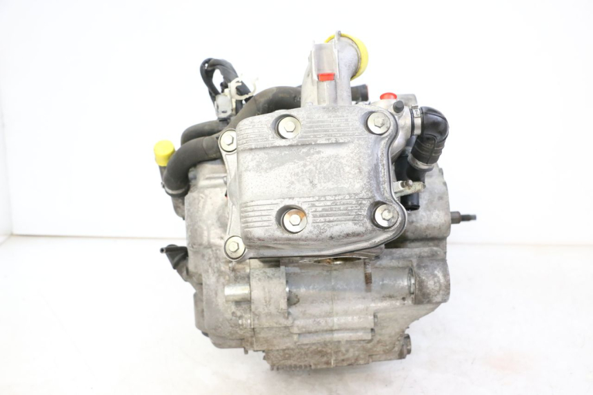 photo de MOTOR PIAGGIO MP3 500 (2014 - 2017) - Details der Befestigungspunkte