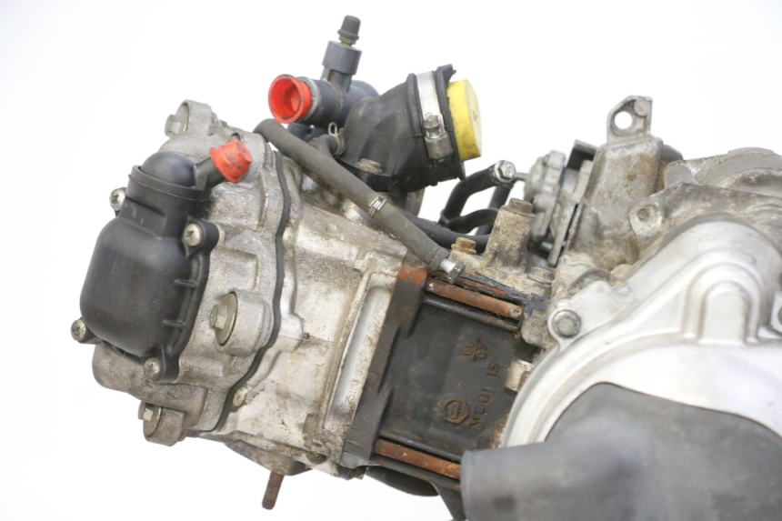 photo de MOTOR PIAGGIO MP3 125 (2006 - 2014) - Oberflächenzustand und Material