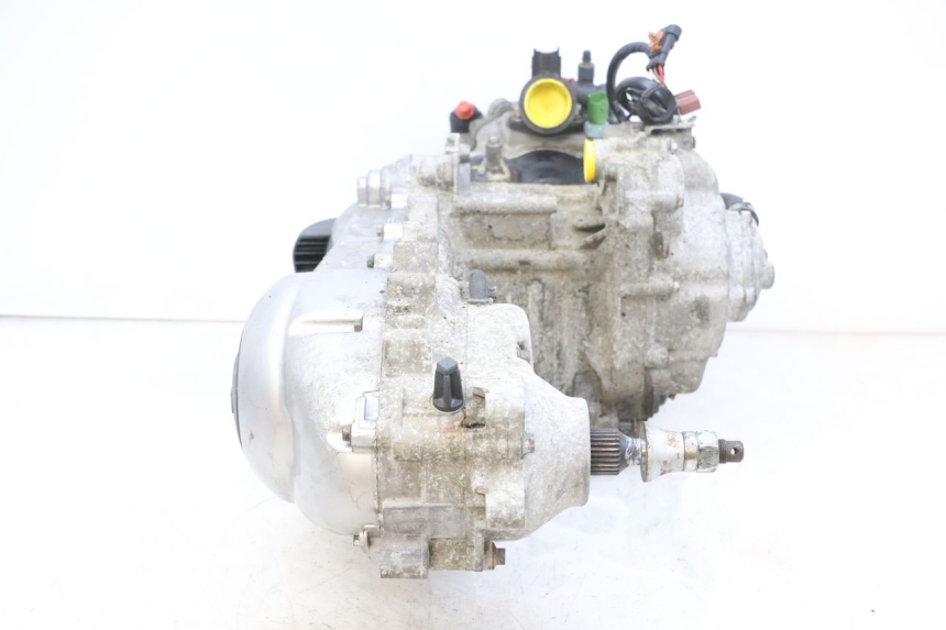 photo de MOTOR PIAGGIO MP3 RL 250 (2006 - 2010) - Details der Befestigungspunkte