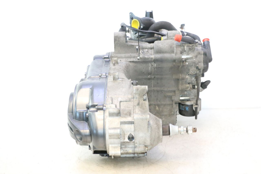 photo de MOTOR PIAGGIO MP3 500 (2011 - 2015) - Alternative Perspektive