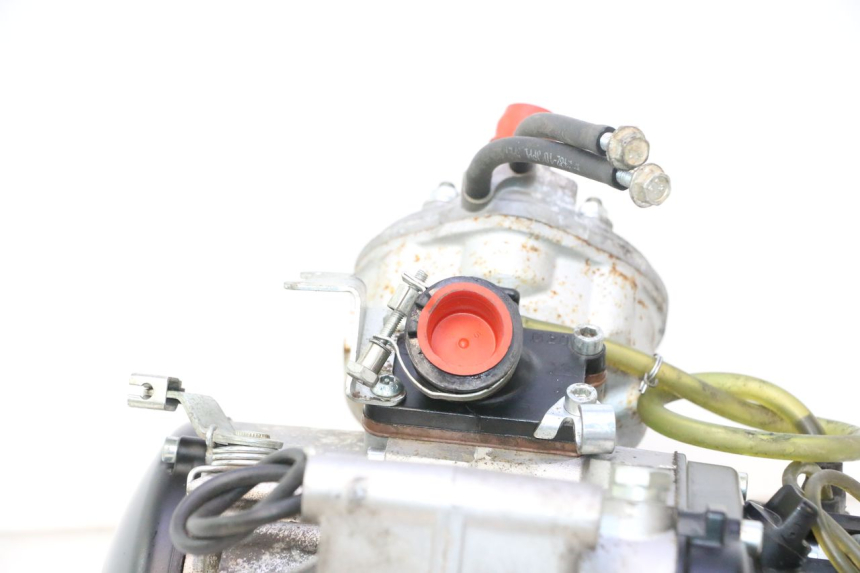 photo de MOTOR RIEJU MRT PRO SUPERMOTARD 50 (2007 - 2018) - Fokus auf die Struktur