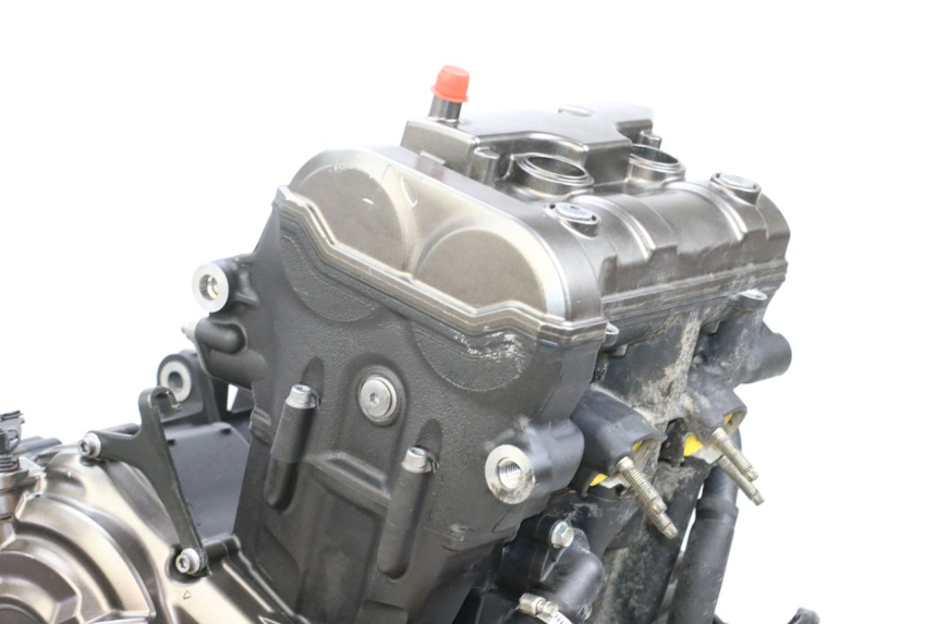 photo de MOTOR YAMAHA MT-07 MT07 ABS 700 (2018 - 2020) - Oberflächenzustand und Material