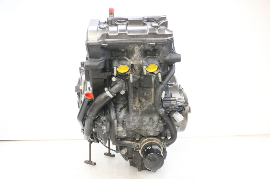 photo de MOTOR YAMAHA MT-07 MT07 ABS 700 (2018 - 2020) - Details der Befestigungspunkte