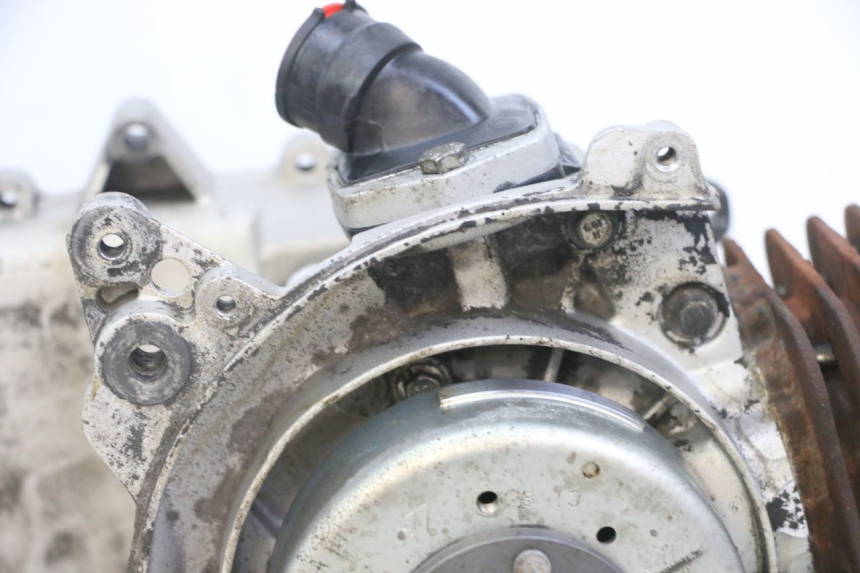 photo de MOTOR PIAGGIO NEW TYPHOON 50 (2018 - 2021) - Detaillierte Sichtprüfung