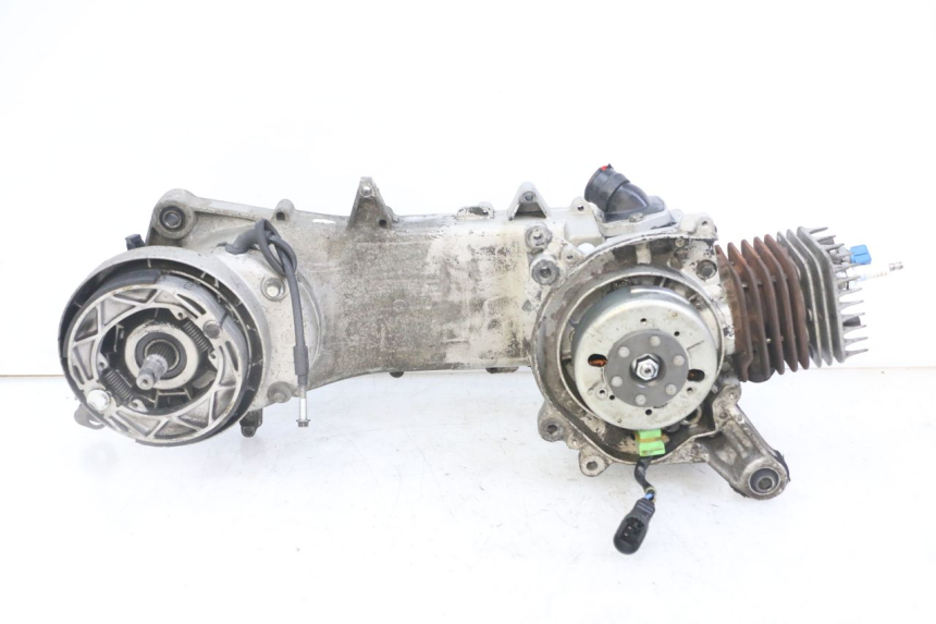 photo de MOTOR PIAGGIO NEW TYPHOON 50 (2018 - 2021) - Profilansicht des Ersatzteils