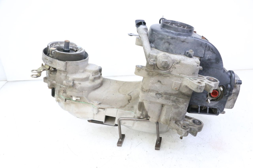 photo de MOTOR JM MOTORS OLDIES GT 4T 50 (2018 - 2025) - Alternative Perspektive