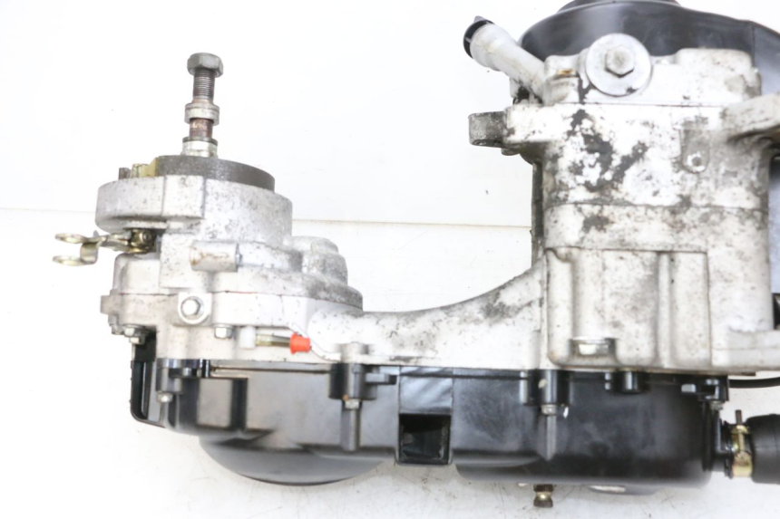 photo de MOTOR JM MOTORS OLDIES GT 4T 50 (2018 - 2025) - Alternative Perspektive