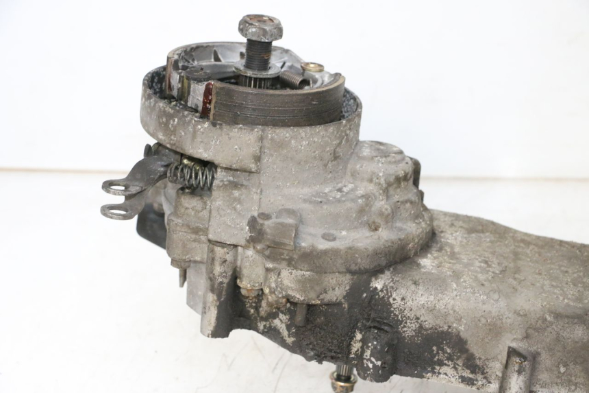 photo de MOTOR SYM ORBIT III 3 4T 50 (2018 - 2021) - Details der Befestigungspunkte