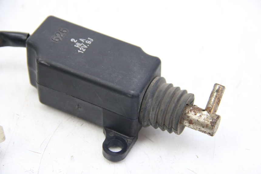 photo de KOFFERRAUMÖFFNUNGSMOTOR SYM FIDDLE 2 125 (2010 - 2013) - Detailansicht des Bauteils