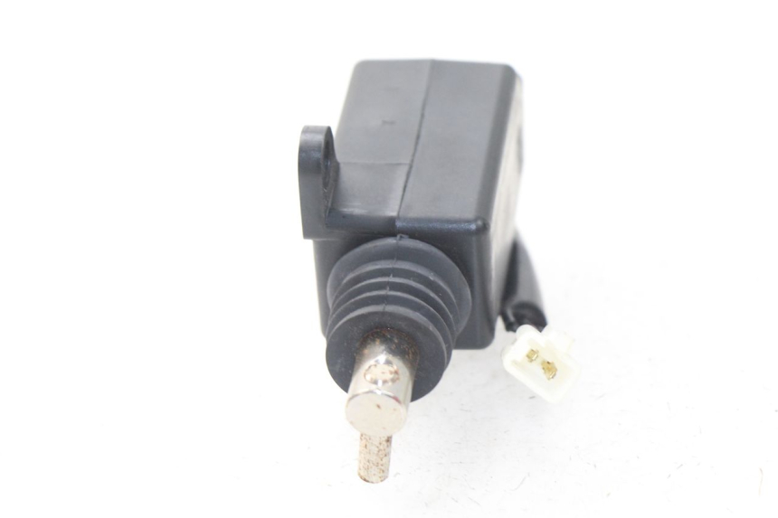 photo de KOFFERRAUMÖFFNUNGSMOTOR SYM FIDDLE 3 III 125 (2014 - 2020) - Detailansicht des Bauteils