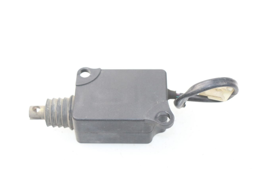 photo de SITZBANKSCHLOSS MOTOR  SYM GTS EVO 125 (2009 - 2013) - Hauptansicht