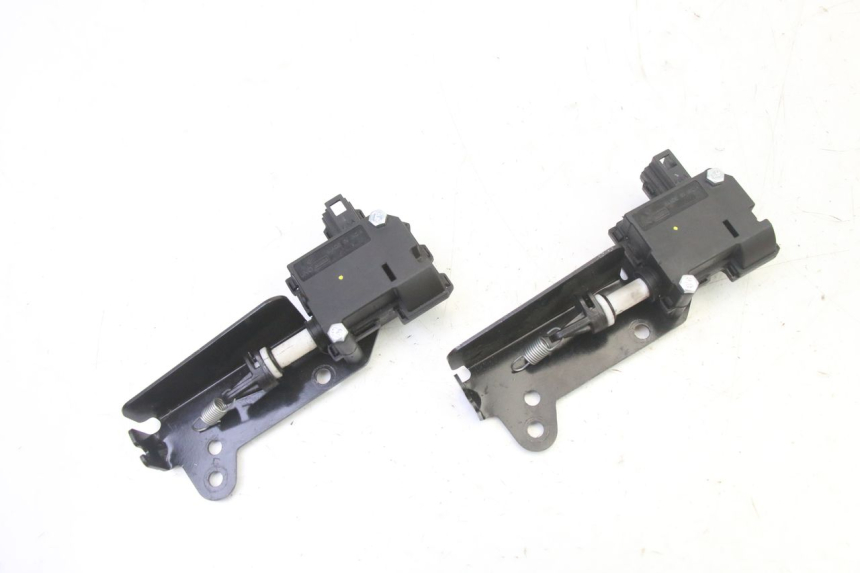 photo de SITZBANKSCHLOSS MOTOR  PIAGGIO MP3 HPE 310 (2024 - 2025) - Hauptansicht