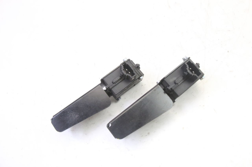 photo de SITZBANKSCHLOSS MOTOR  PIAGGIO MP3 HPE 310 (2024 - 2025) - Technische Nahaufnahme