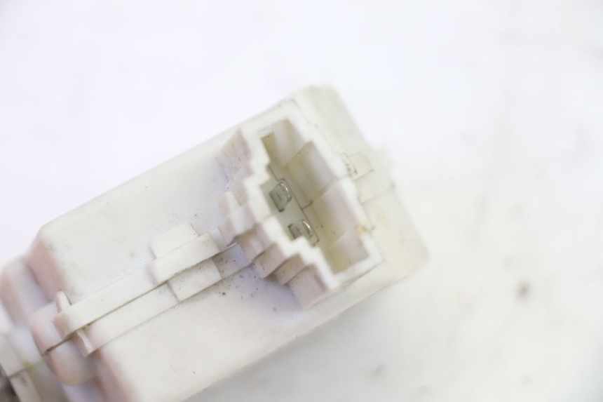 photo de SITZBANKSCHLOSS MOTOR  PIAGGIO MP3 500 (2016 - 2018) - Alternative Perspektive