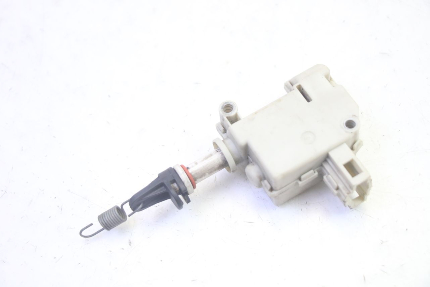 photo de SITZBANKSCHLOSS MOTOR  PIAGGIO MP3 RL 250 (2006 - 2010) - Alternative Perspektive