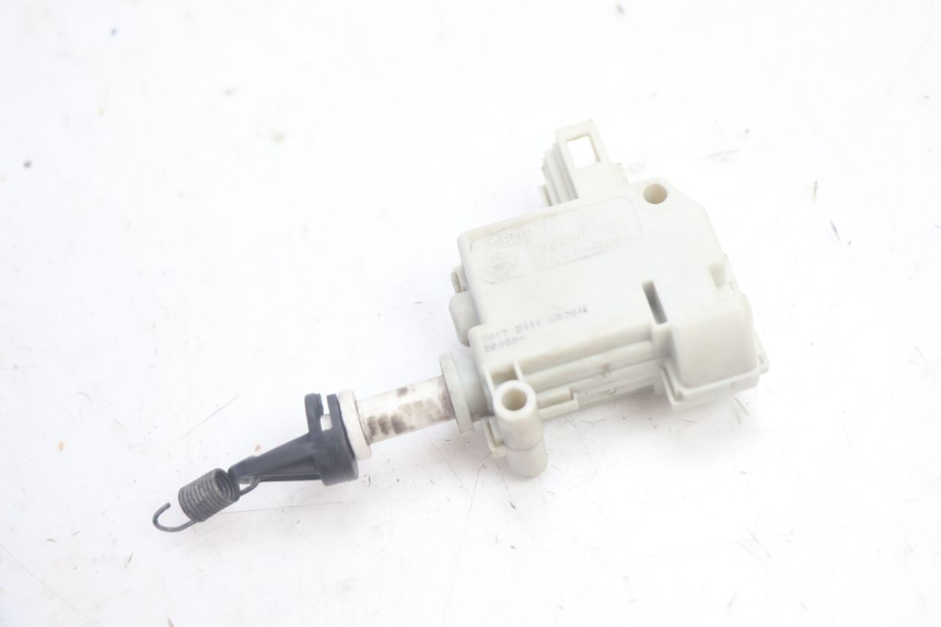 photo de SITZBANKSCHLOSS MOTOR  PIAGGIO MP3 500 (2016 - 2018) - Hauptansicht