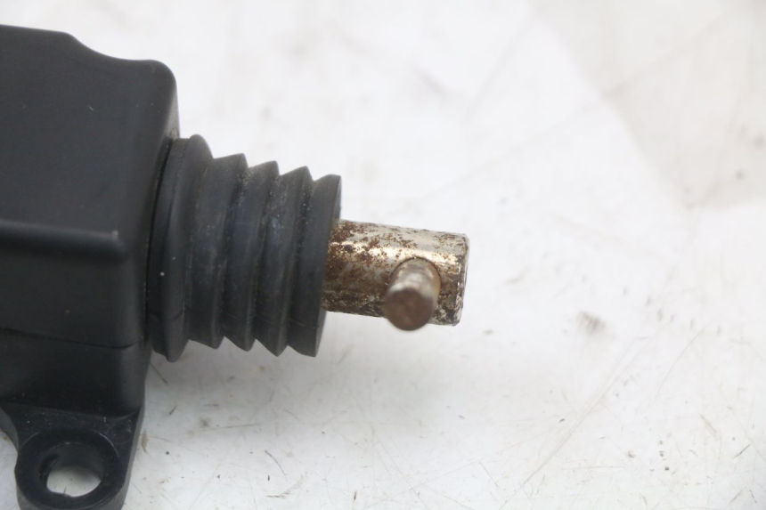 photo de SITZBANKSCHLOSS MOTOR  PEUGEOT BELVILLE 125 (2017 - 2021) - Alternative Perspektive