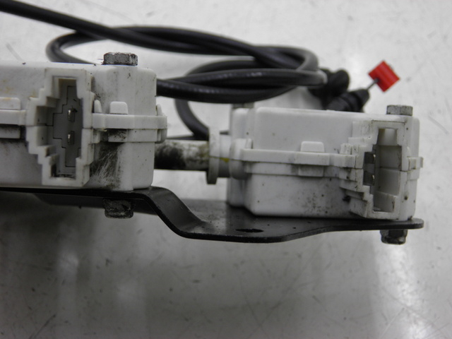 photo de SITZBANKSCHLOSS MOTOR  PIAGGIO XEVO - X EVO 125 (2010 - 2015) - Zoom auf Gebrauchszustand