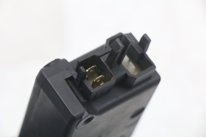 photo de KOFFERRAUMÖFFNUNGSMOTOR PEUGEOT SATELIS 125 (2010 - 2012) - Alternative Perspektive