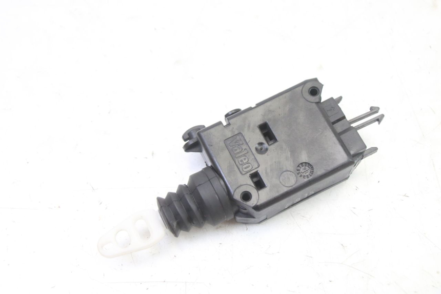 photo de SITZBANKSCHLOSS MOTOR  PEUGEOT SATELIS 125 (2013 - 2018) - Hauptansicht