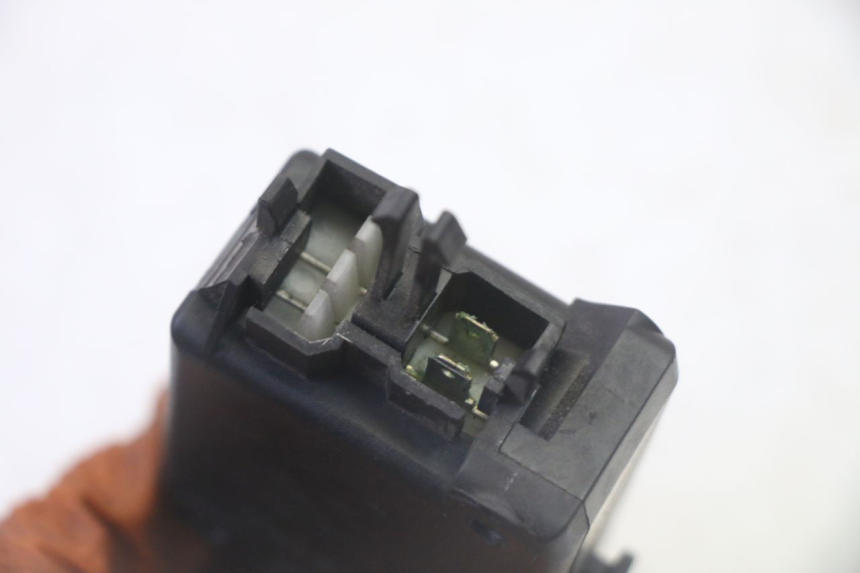 photo de SITZBANKSCHLOSS MOTOR  PEUGEOT SATELIS 125 (2013 - 2018) - Technische Nahaufnahme