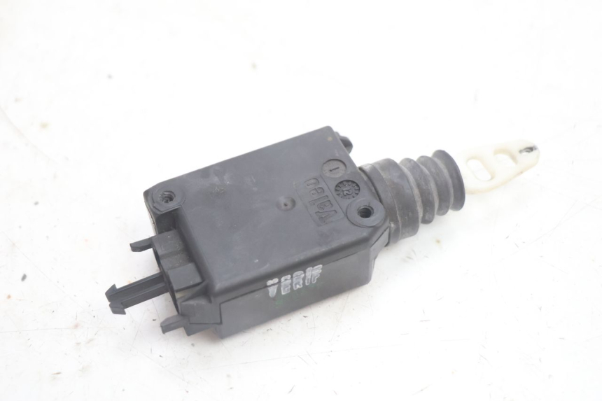 photo de SITZBANKSCHLOSS MOTOR  PEUGEOT SATELIS 125 (2013 - 2018) - Zoom auf Gebrauchszustand