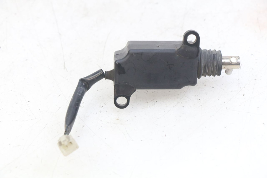 photo de KOFFERRAUMÖFFNUNGSMOTOR SYM SYMPHONY 125 (2009 - 2015) - Detailansicht des Bauteils