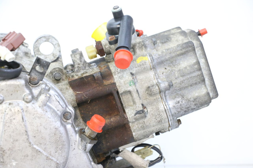 photo de MOTOR PEUGEOT SATELIS COMPRESSOR K15 125 (2006 - 2009) - Alternativer Blickwinkel