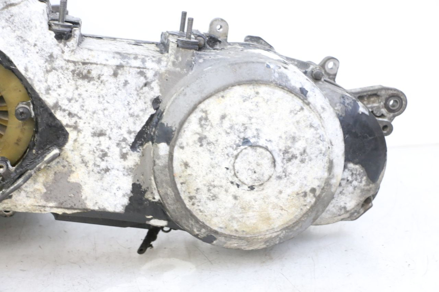 photo de MOTOR PEUGEOT SATELIS COMPRESSOR K15 125 (2006 - 2009) - Oberflächenzustand und Material