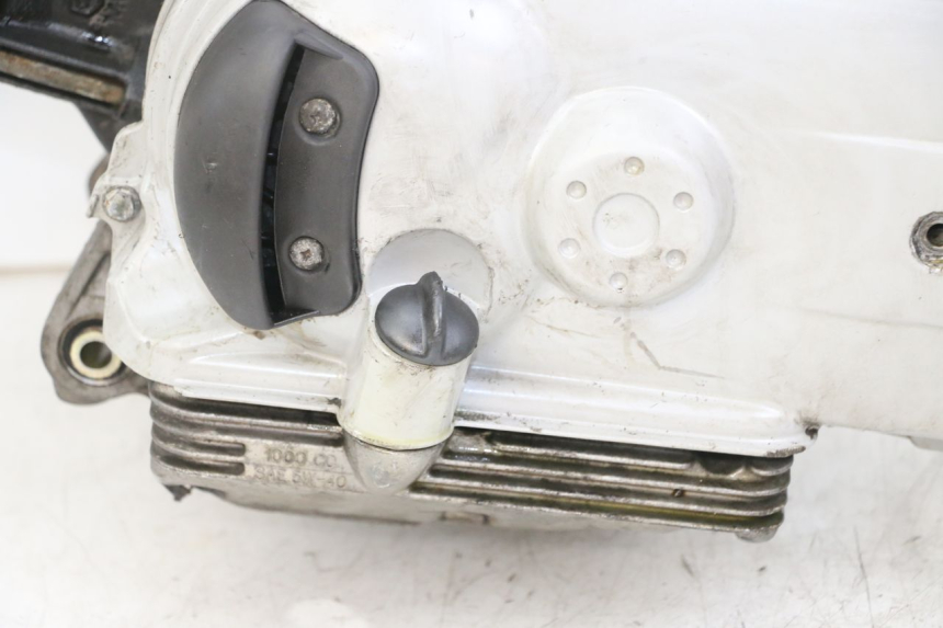 photo de MOTOR PIAGGIO BEVERLY 125 (1998 - 2005) - Details der Befestigungspunkte