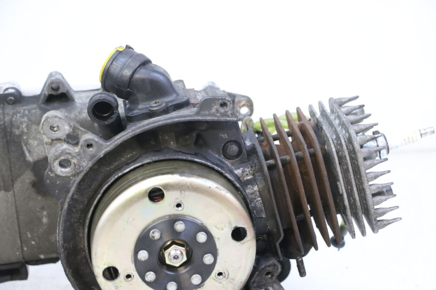 photo de MOTOR PIAGGIO VESPA LX 2T 50 (2005 - 2013) - Weitere Ansicht des Artikels