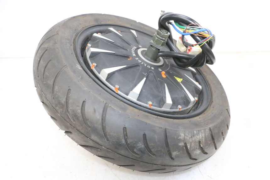 photo de MOTOR EFUN PUSA 1 - Details der Befestigungspunkte