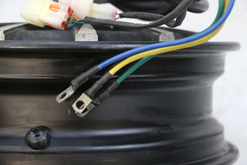 photo de MOTOR EFUN PUSA 1 - Zoom auf Gebrauchszustand