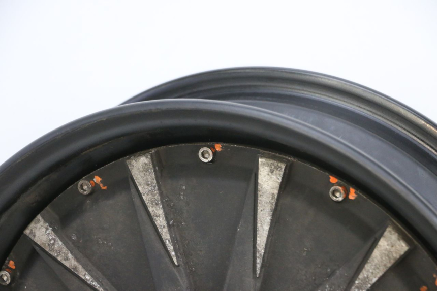 photo de MOTOR EFUN PUSA 1 - Oberflächenzustand und Material