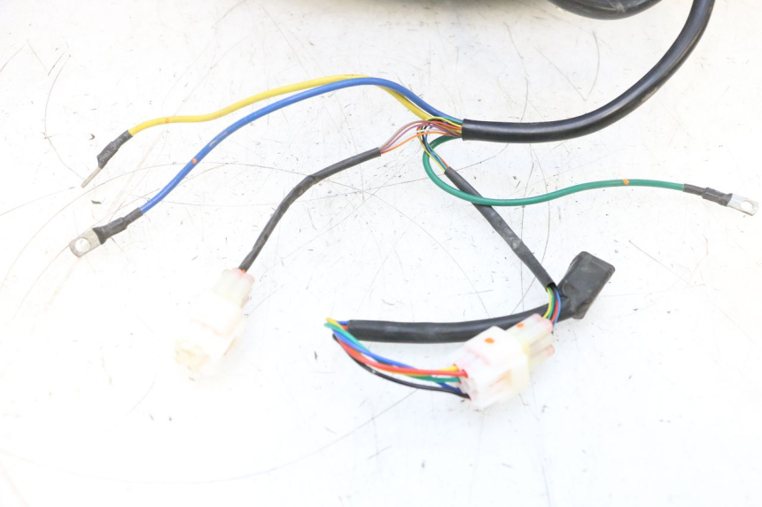 photo de MOTOR EFUN PUSA 1 - Details der Befestigungspunkte