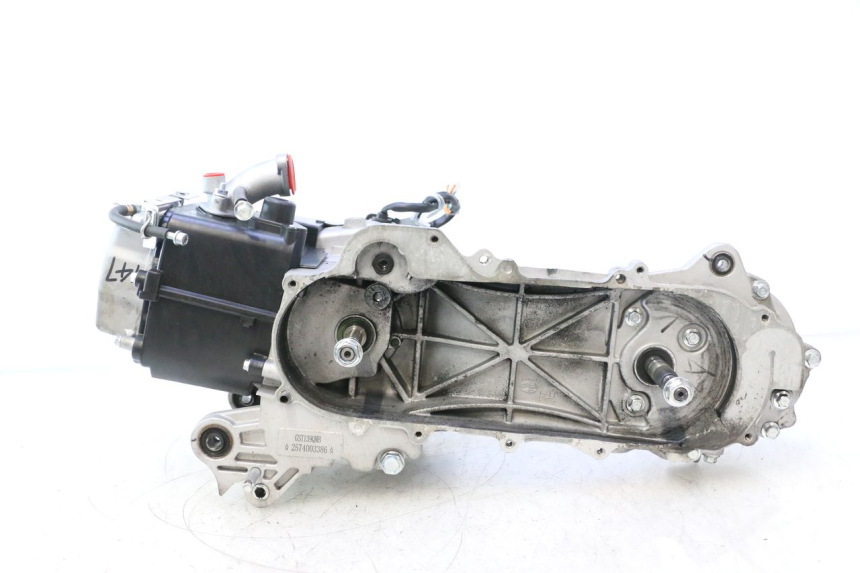 photo de MOTOR JM MOTORS R-MAX TECH 50 (2024 - 2026) - Hauptansicht